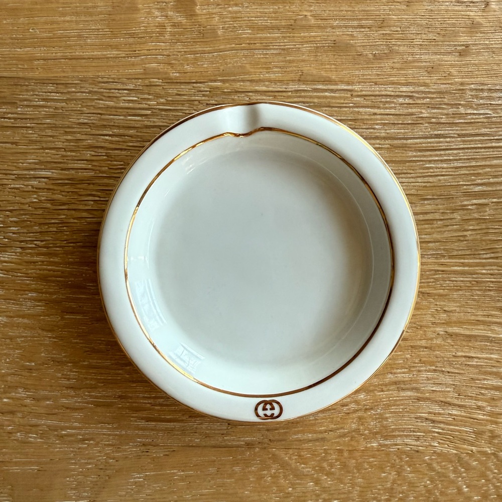 Authentic Gucci Ivory Ceramic Ashtray with Gold Trim
